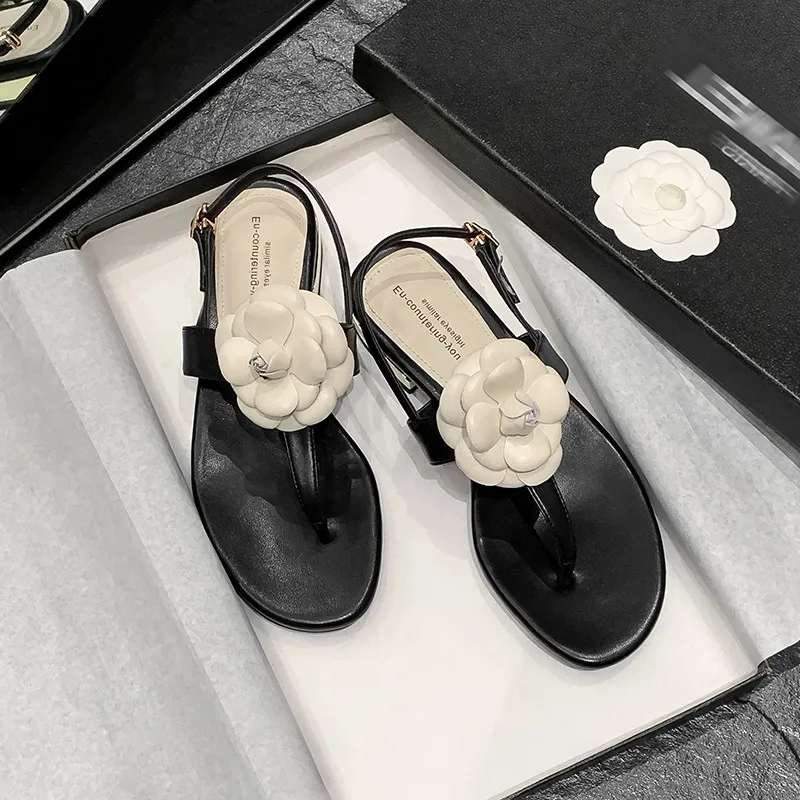 MKKHOU Fashion Sandals Women's New High Quality Genuine Leather Flower T-shaped Buckle Low Heel Summer Women's Open Shoes