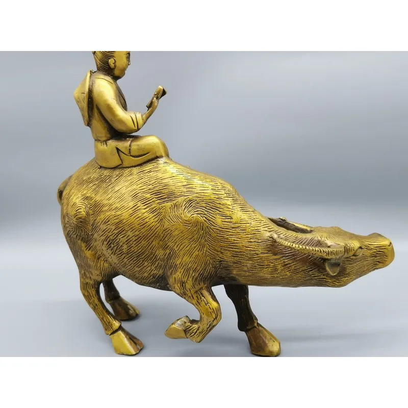 Antique Collectibles: Bronze Shepherd Cow During Qingming Festival it rains heavily and passersby on the road