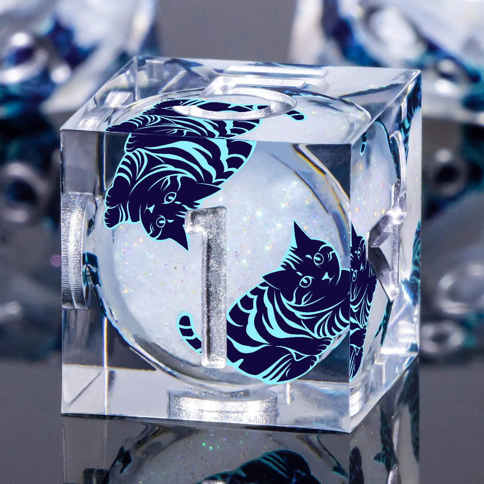 

DND Resin Dice Cat Liquid Core Sharp Edge Dice Set, D&D Dungeon and Dragon Role Playing Game Набор кубиков D and D