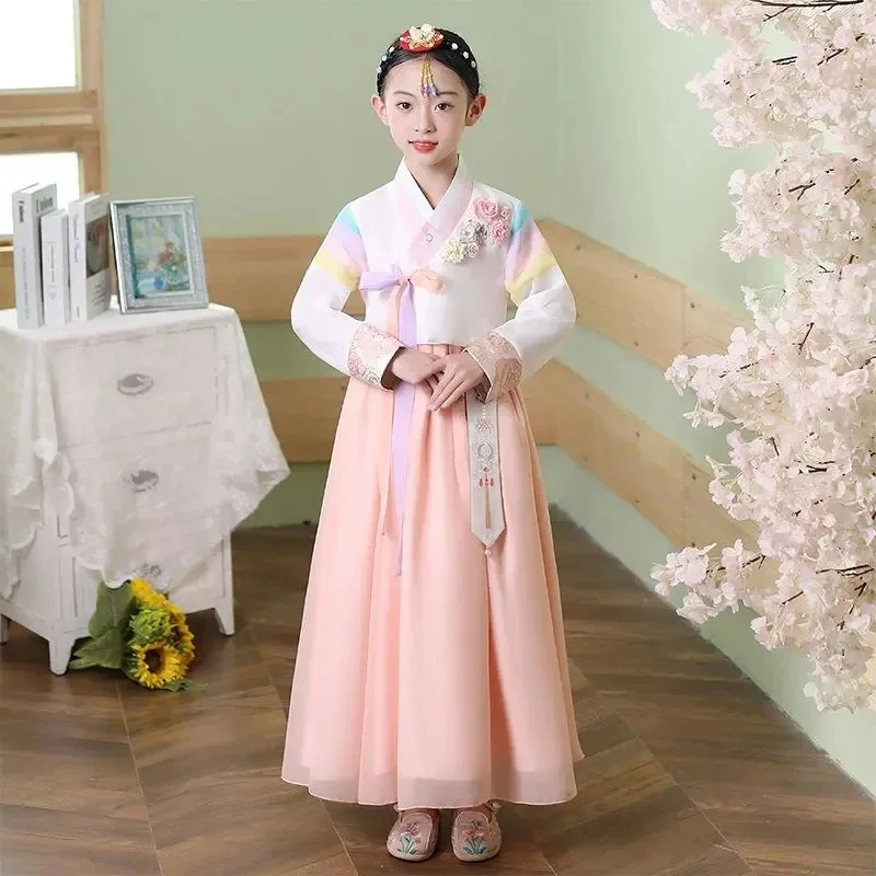 Nuove ragazze per bambini Hanbok Performance coreana Costume tradizionale Abbigliamento da ballo per bambini femminili Vestito etnico culturale per bambini