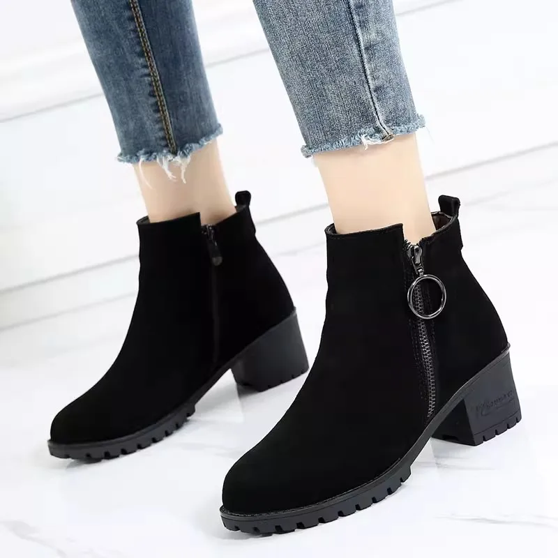 GKTINOO Stivaletti con plateau da donna Punta tonda Scarpe invernali in pelle scamosciata di mucca Stivali da donna in vera pelle Stivali autunnali