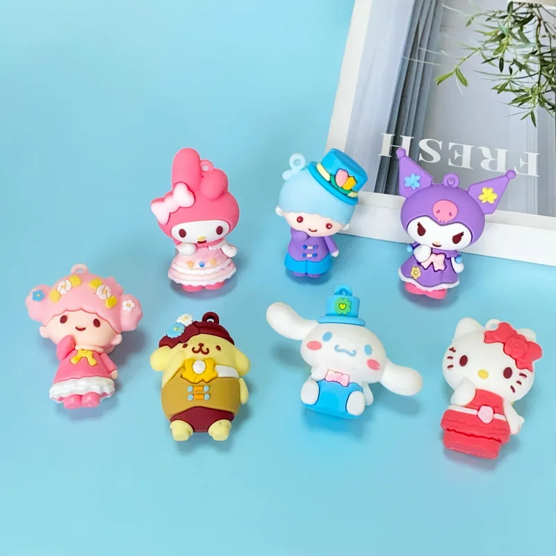 

1/7 шт., мультяшная фигурка цветочного сезона, собака Куроко Юки, археологическая глухая коробка, аксессуары для игрушек, полые украшения для обуви, подарок