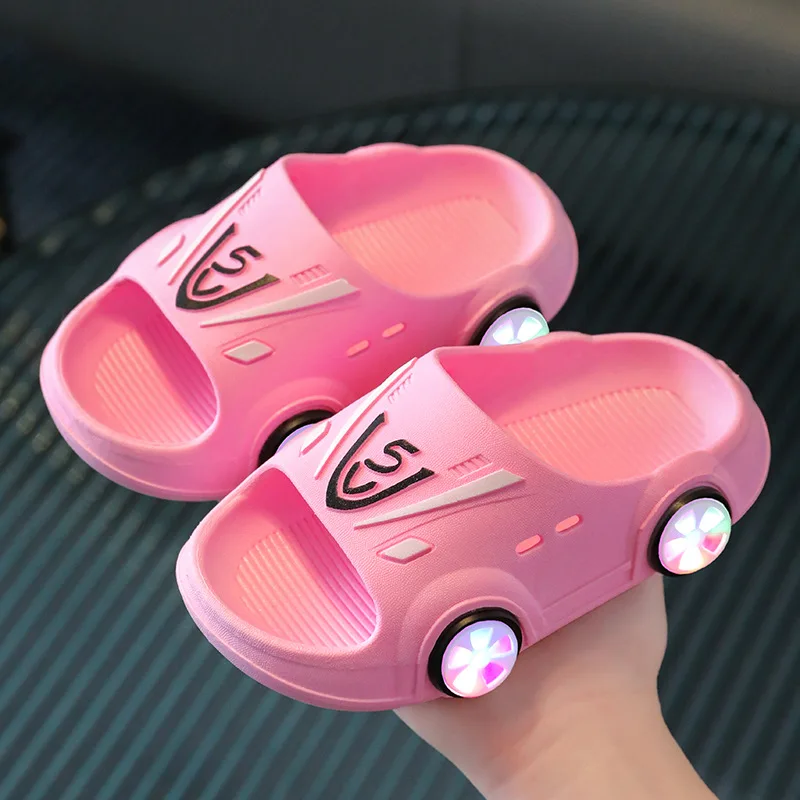 Children\'s Slippers Summer Boys and Girls Home Anti-slip Indoor Handsome Cartoon Car Baby Slippers.