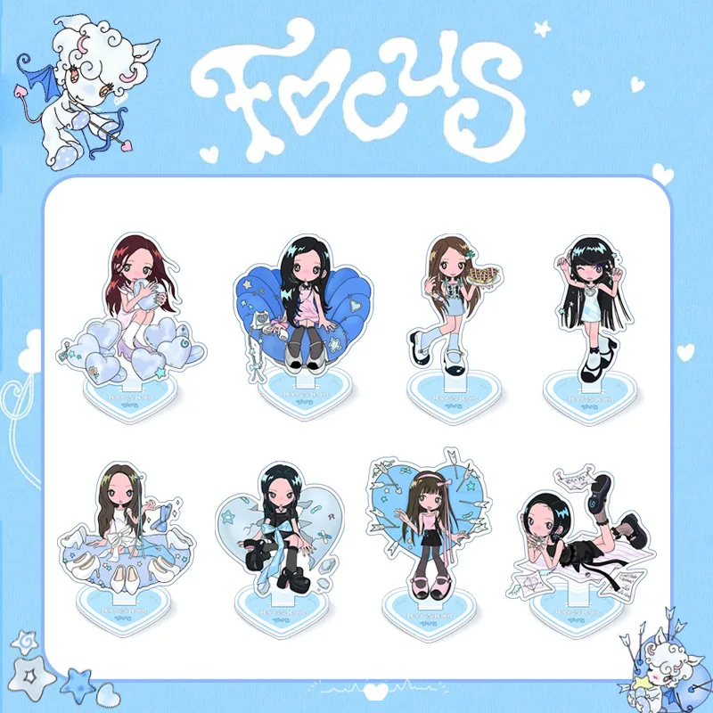 kpop Hearts2Hearts Standee طباعة شخصية لطيف الحلو الاكريليك الروبوت سطح المكتب زخرفة Jiwoo كارمن المشجعين هدية keychian