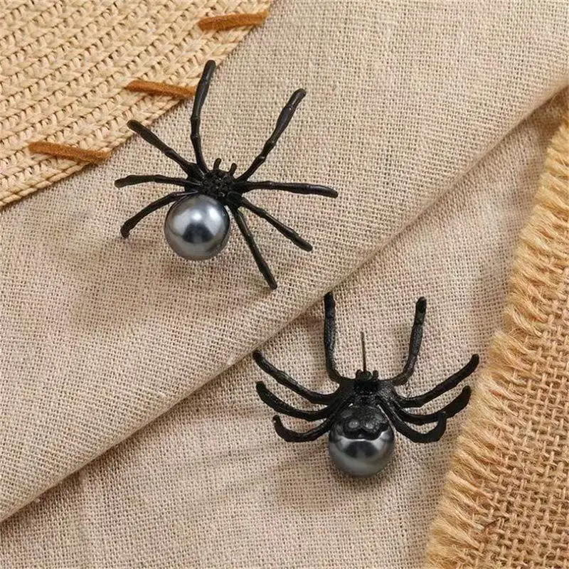 2025 New Fashionable Black Spider Earrings Exaggerated Personalized Black Accessories Halloween Men's and Women's Alloy Earring view 6