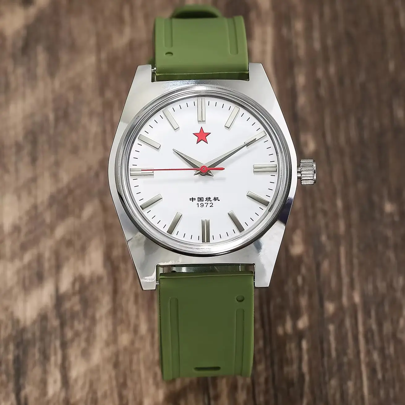 

Men's Mechanical Watches Hand-Wind Mechanical Watch 7120 Waterproof Bauhaus Design Watch for Men Wholesale