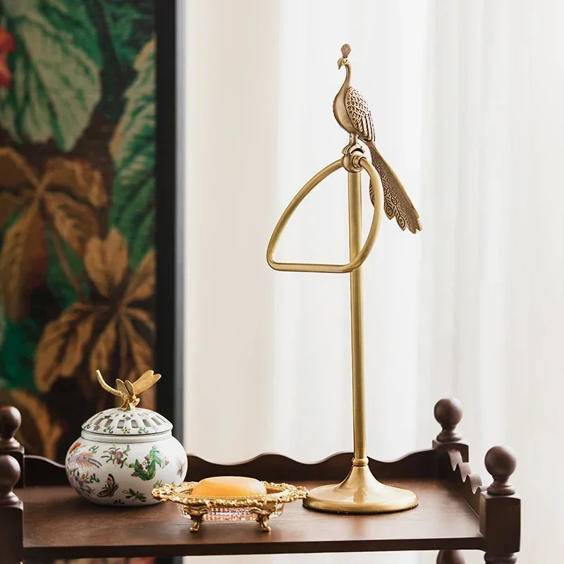 Vintage Brass Towel Ring, Luxury Bathroom Fabric Holder, Freestanding Handcrafted Rotating Towel Rack, Elegant Storage Stand