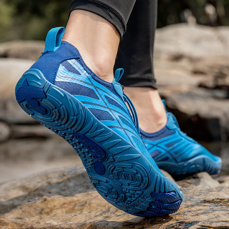 Summer Fashion Green Men's Aqua Shoes Plus Size 46 Comfy Five Fngers Women's Shoes Anti-slip Rock Fishing Shoes Men Gym Sneakers