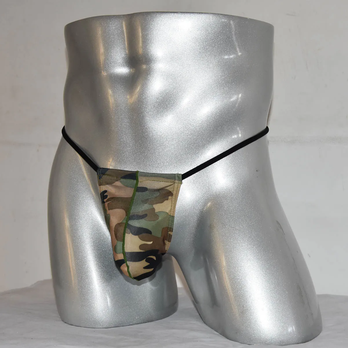 

Sexy Thong Men's Underwear Slip Male Bikini Briefs Stretchy Tangas G-String for Man Sunbathing Breathable Poolside Camouflage