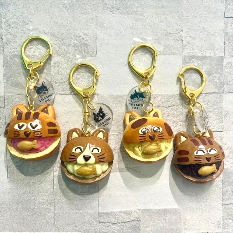 Original capsule toys cute CAT&BAKES9456 Doraneko Bread Mascot Custard Peanuts Heart Strawberry Chocolate kitten pendant figures
