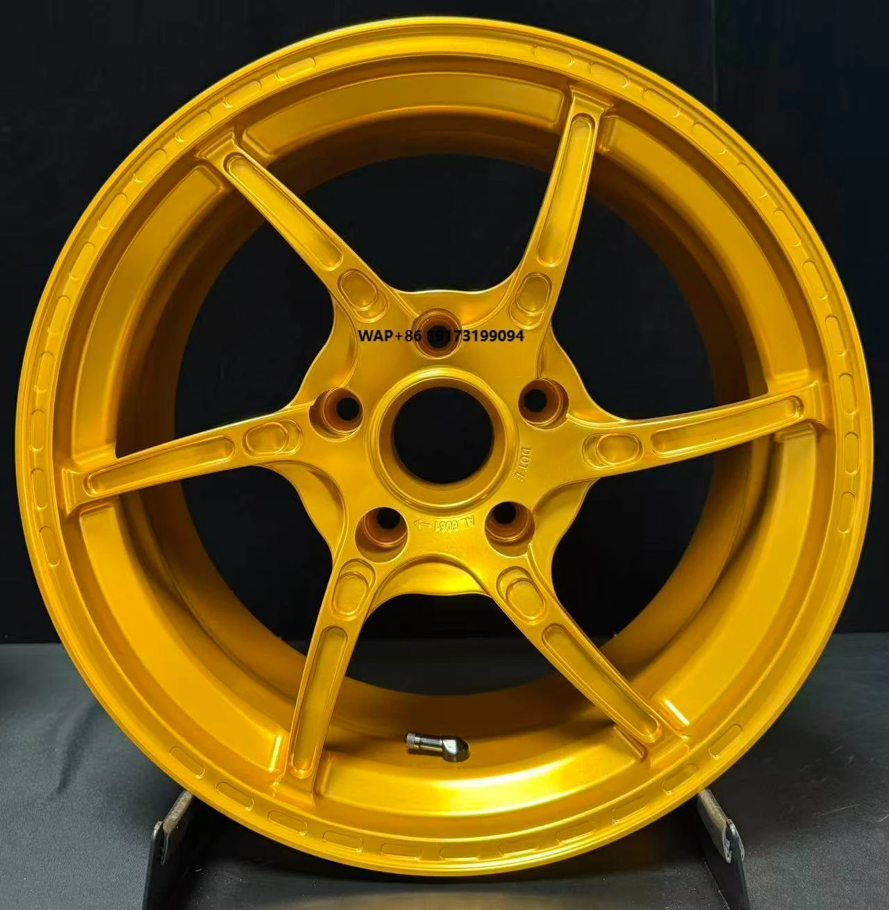Rocket Series Forged Wheel Hub Motorcycle Racing CNC Lightweight Modified Wheel Rim Made in China