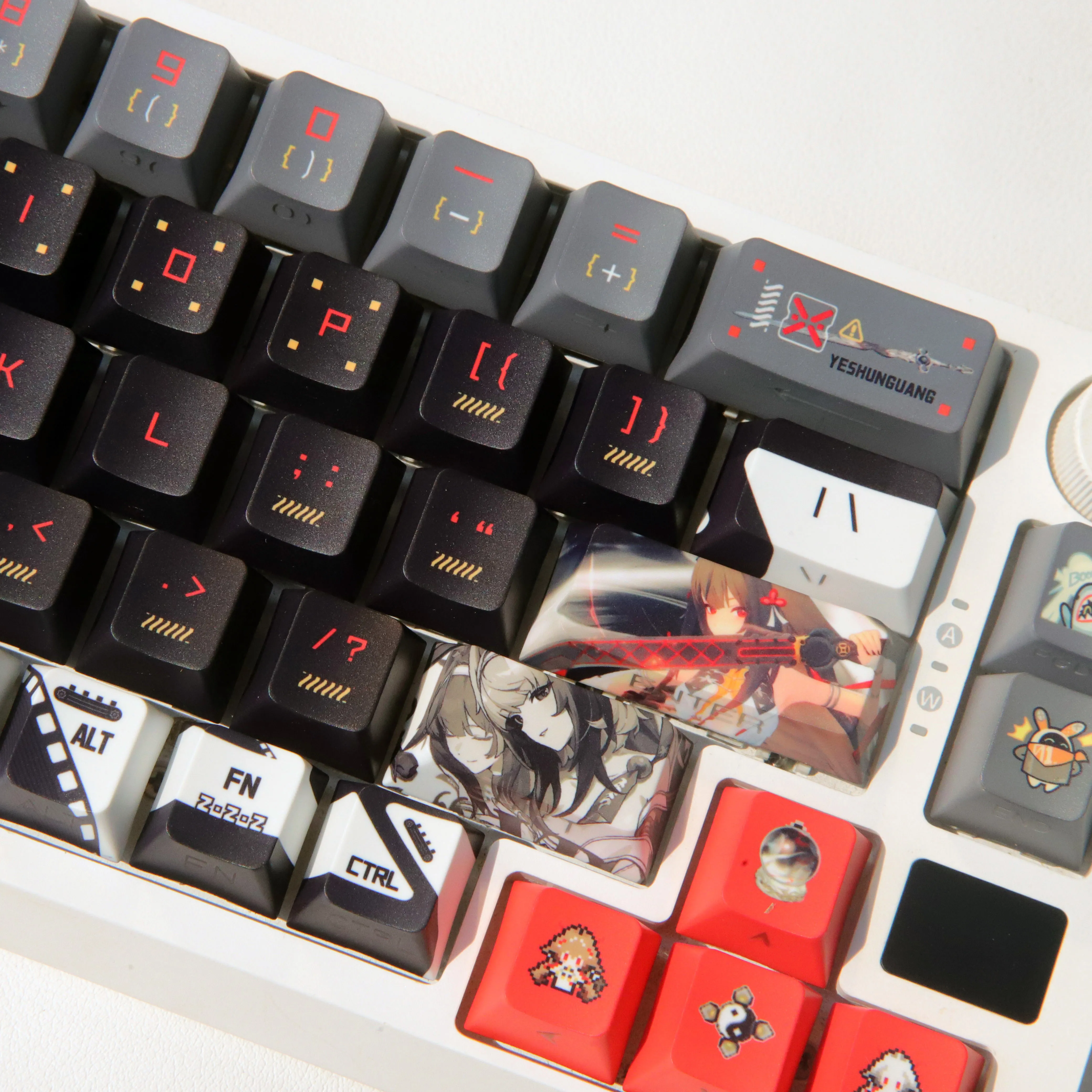 120 Keys Zenless Zone Zero Keycaps Keycaps M.A.O Game PBT KEY CAP DYE-Sub Cherry Profile Key Cap for Made68 Mad68 Wooting 60