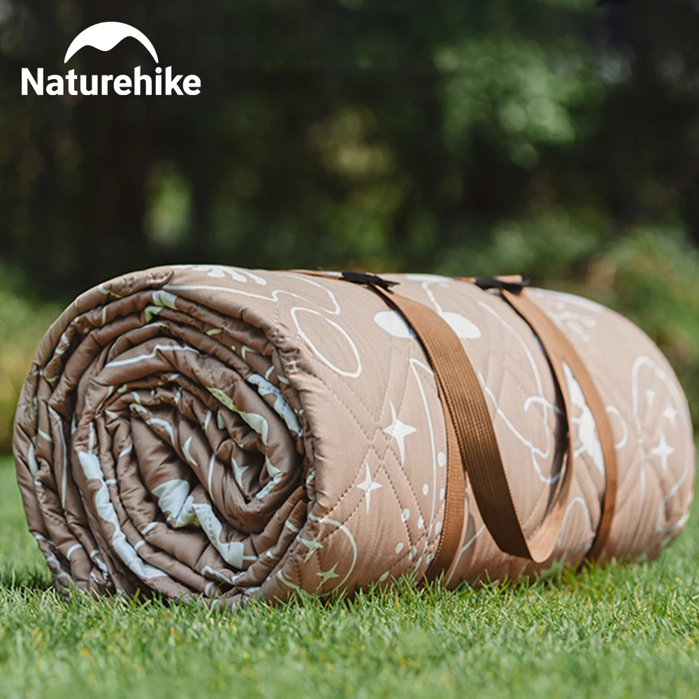 Naturehike Camping Mat Ultrasonic Picnic Cotton Mats Portable Camping Equipment Blankets Water and Dirt Resistant 5-8Person