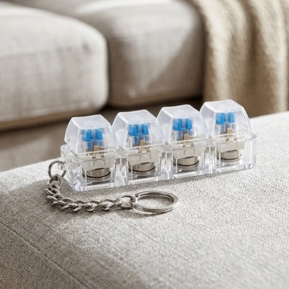 4 Keys LED Keyboard Keychain Crisp Clicky Press Feeling Transparent Mechanical Switch Keyboard Novelty with LED Light