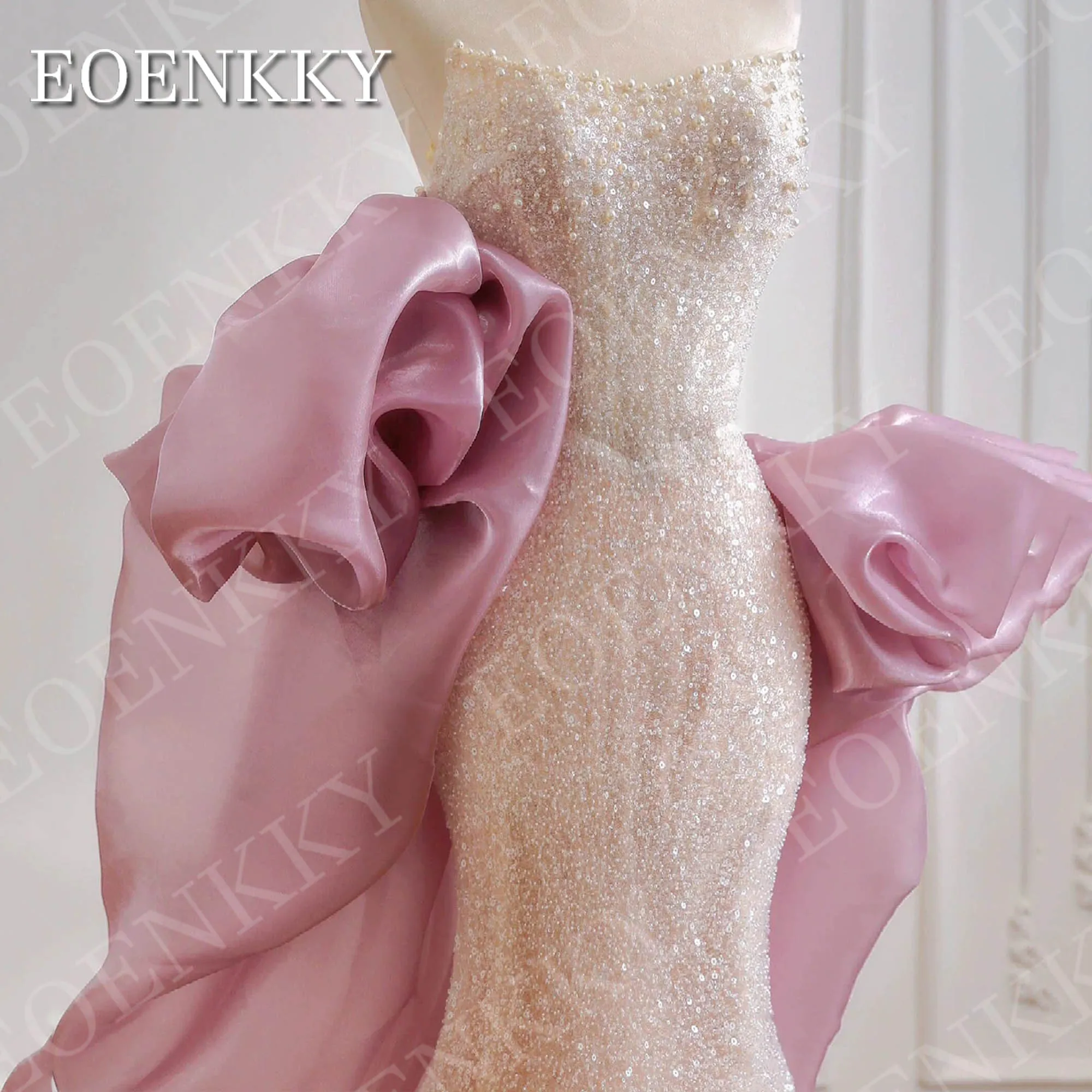 EOENKKY Luxuriöse Meerjungfrau-Abendkleider trägerlose Ballkleider Pailletten Perlen Partykleid schulterfrei maßgeschneidert Luxus Meerjungfrau Abendkleider armreifenlose Ballkleider Paillette Perlen Party Kleid von de