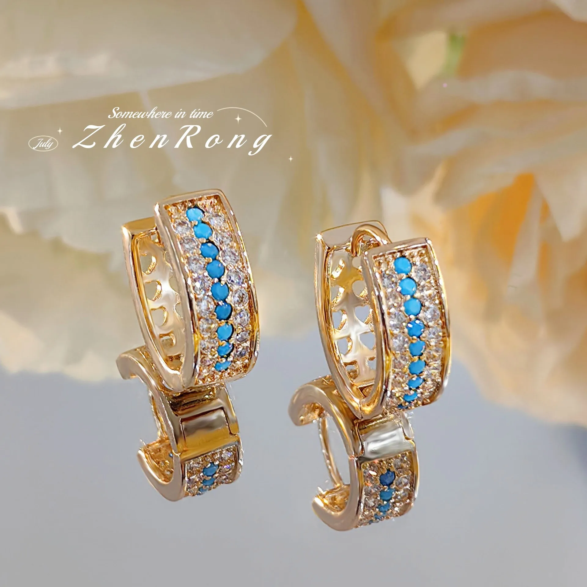 Foydjew Vintage Medieval Style Simulation Blue Turquoise Zircon Earrings U-shaped Design Gold Color Hoop Earrings