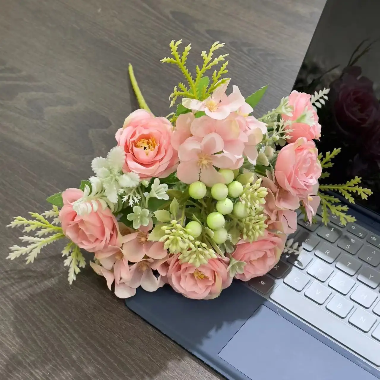 Bouquet Di Rose, Fiori Artificiali, Decorazioni Per La Casa, Composizioni Floreali In Seta Per Banchetti, Feste E Matrimoni