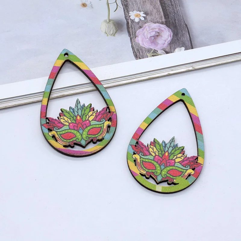 10pcs Vintage Hollow Drop Flamingo Leaf Wood Charms Bohemia Cross Flower Earring Keychain Pendant DIY Jewelry Make AE295