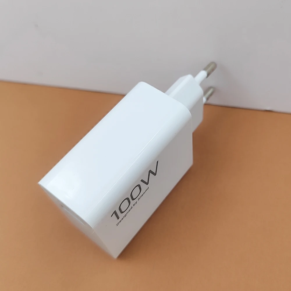 Xiaomi Poco X8 Pro Max 100W EU充電器
