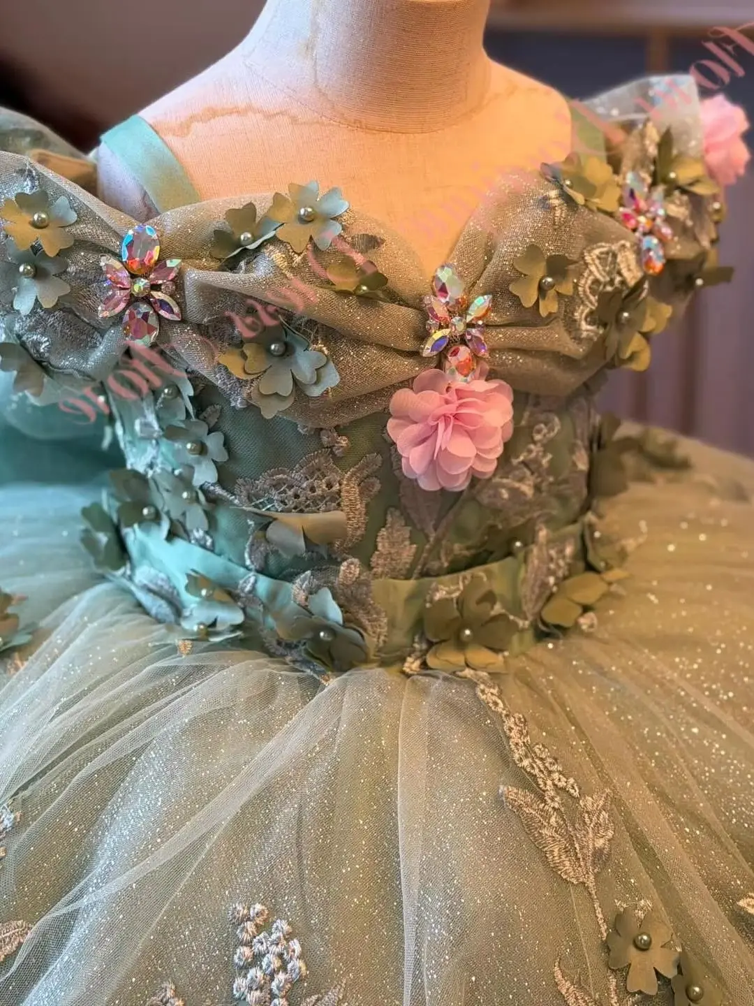 Green Lovely Luxury Floral Girls' Dress with 3D Appliqué Suitable for Children's Weddings Birthday Parties Pageants Prom Dress