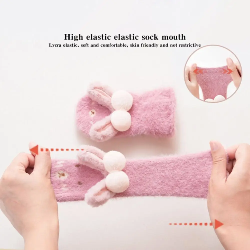 أحذية أطفال دافئة جديدة مضادة للانزلاق أحذية أطفال صغار سميكة وناعمة ودافئة للمشي في الشتاء