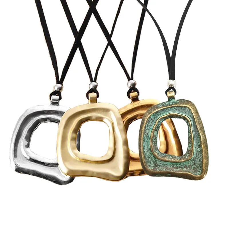 

1pc Boho Irregular Square Gold/Silver/Green Fashionable Pendant On Long Suede Necklace Chic Jewellery Gift For Girlfriend