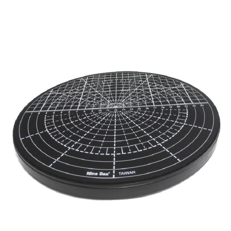 Rotating Cutting Mat for Quilting Quiter Multi-function Rotary Disk Circle Display Plate Table (Random Color)