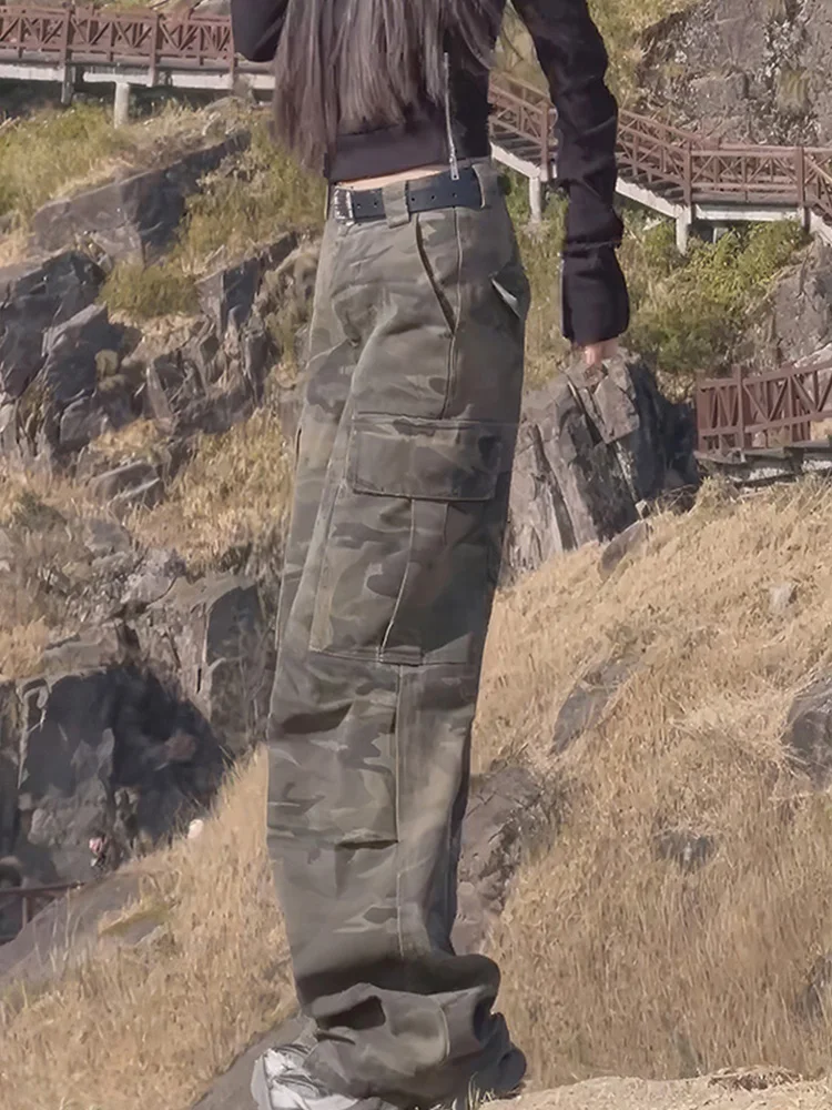 

Женские повседневные камуфляжные брюки в стиле ретро, осенняя новинка, свободные прямые брюки с широкими штанинами и множеством карманов, модные карго-брюки