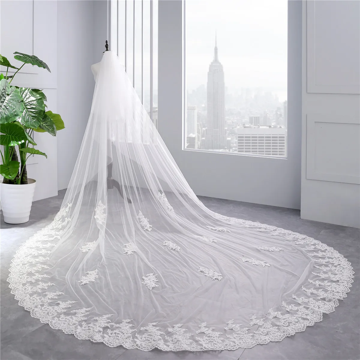 3.5m * 3m Branco Marfim Bridal Veils Lace Duas Camadas com Pente Véu De Casamento para Noiva Catedral Comprimento Luxo Acessório Do Cabelo