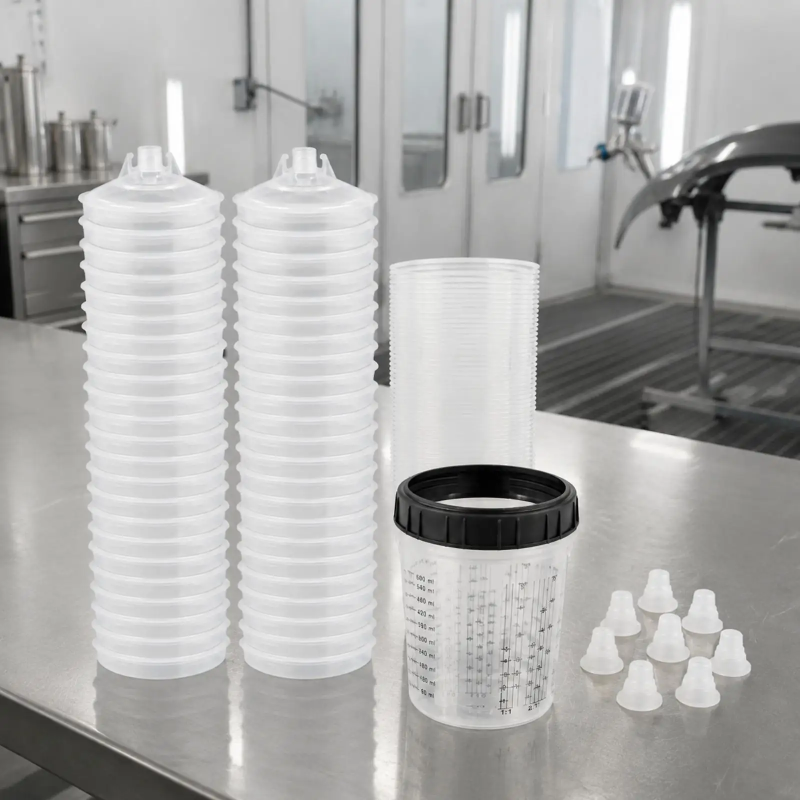 Plastic Paint Mixing Cup 600ml with Black Sealing Lid for Auto Spray Use