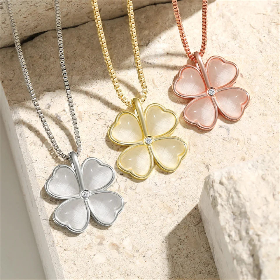 

New Small Heart Three-Dimensional Petal Pendant Jewelry Gift Stainless Steel Necklaces For Women Lucky Four-Leaf Clover Necklace