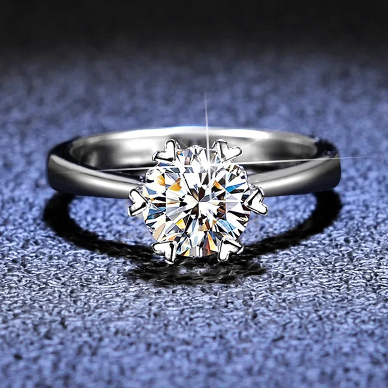18K gold inlaid diamond snowflake ring, 1 carat VVS1 clarity, high-end elegance, classic six claw moissanite PT950 platinum ring