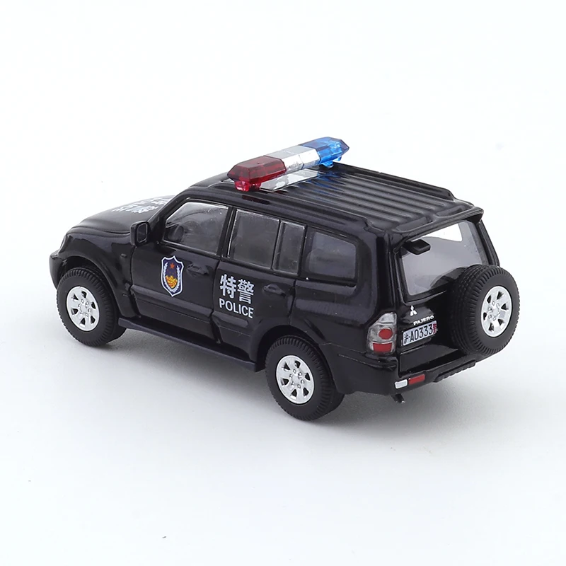 XCARTOYS 1/64 Mitsubishi Third Generation Pajero - Special Police Cars Alloy Diecast Metal Model Kids Xmas Gift Toys for Boys