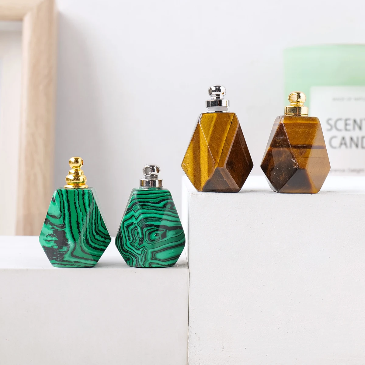 1PC Natural Stone Crystal Gem Shape Quartz Perfume Bottle Reiki Quartz Crystal Bottles Gift For Women Decoration
