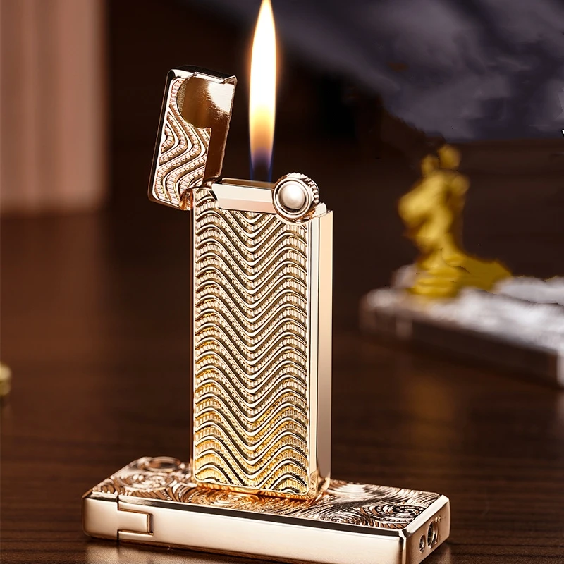 

Metal Xianglong double-sided relief elegant open flame inflatable old-fashioned grinding wheel lighter high-end business