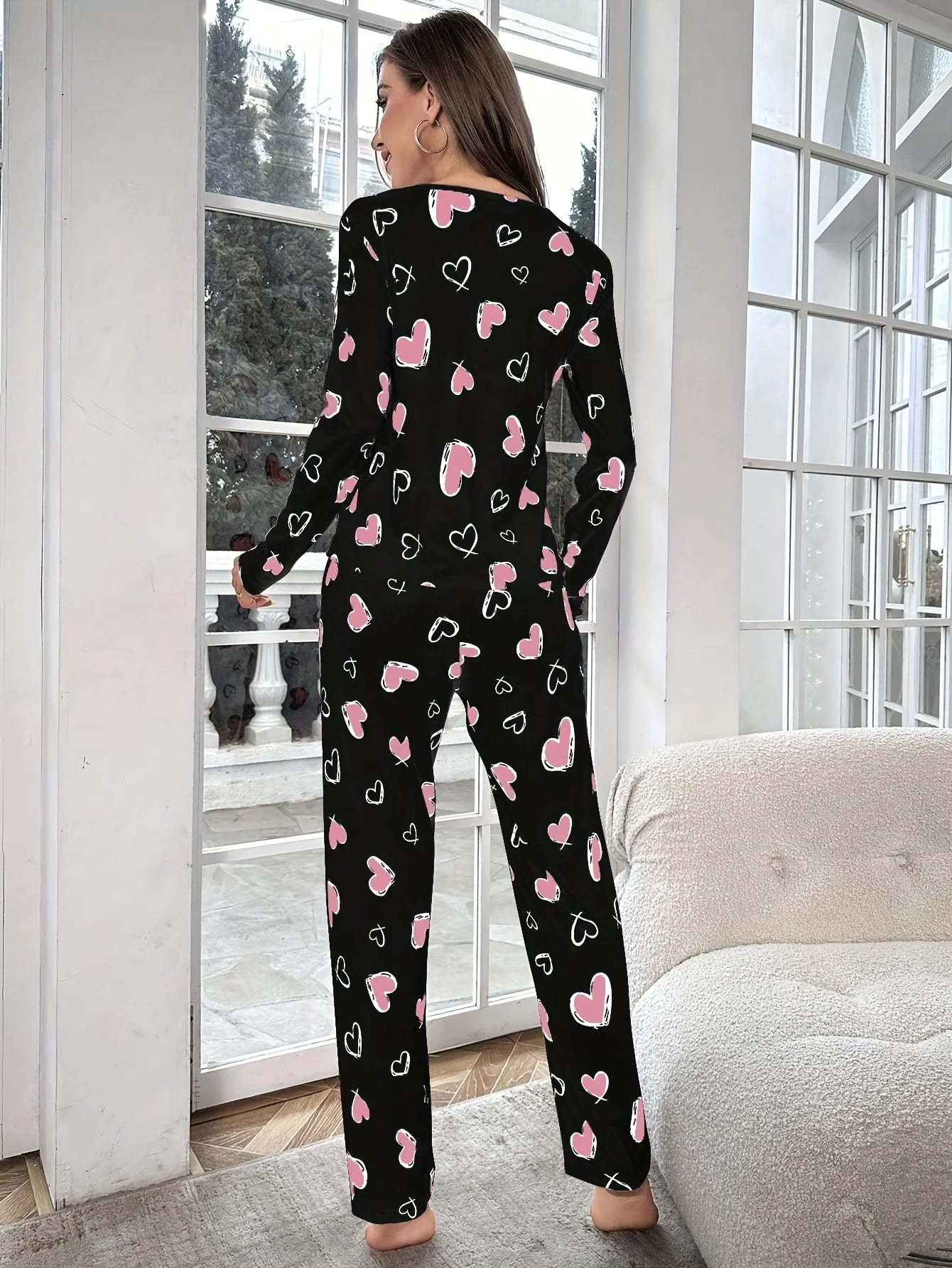 Women\'s pajamas suit long-sleeved shirt trousers pajamas two-piece soft home clothes autumn pajamas heart-shaped printed pajamas