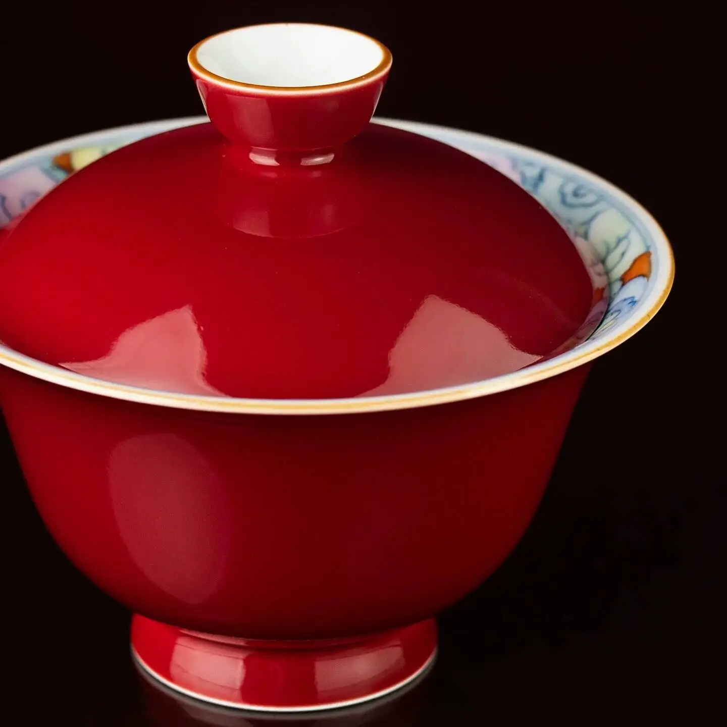 Xunzhen Tang High-Temperature Ruby Hand-Painted Blue White Alum Red Gold And Silver Inlaying《Double Lion Playing