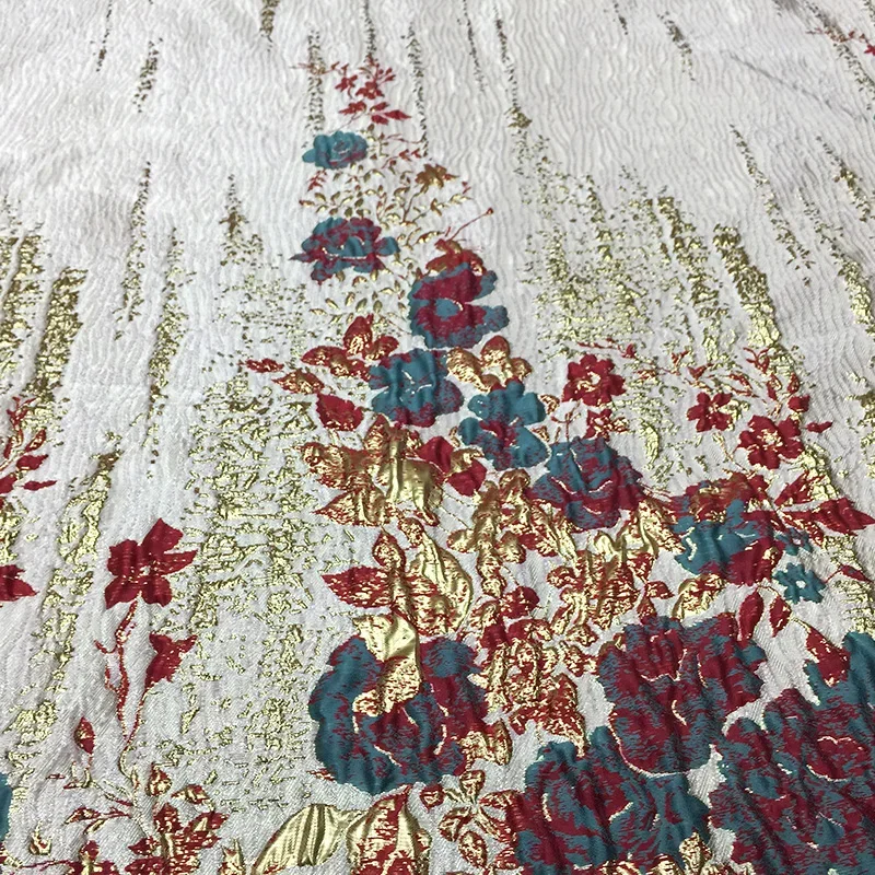 

Золотая линия парча жаккардовая ткань весна-лето платье плащ одежда ткань модный дизайн шить оптовая продажа материал на метр