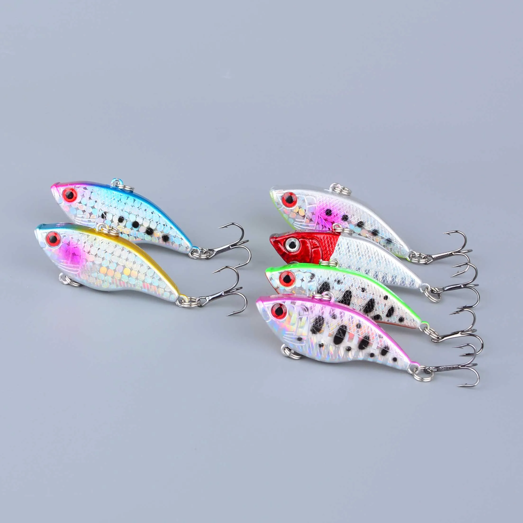 Señuelo wobbler con vibración anzuelos para pesca de arrastre - imagen 5