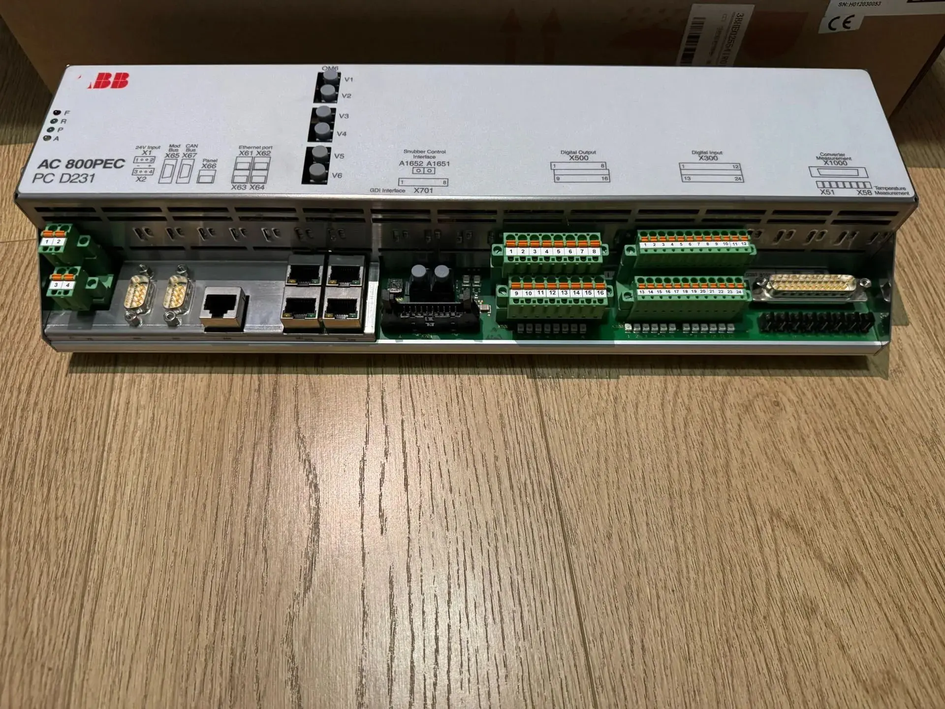 Controlador 3BHE025541R0101 para ABB