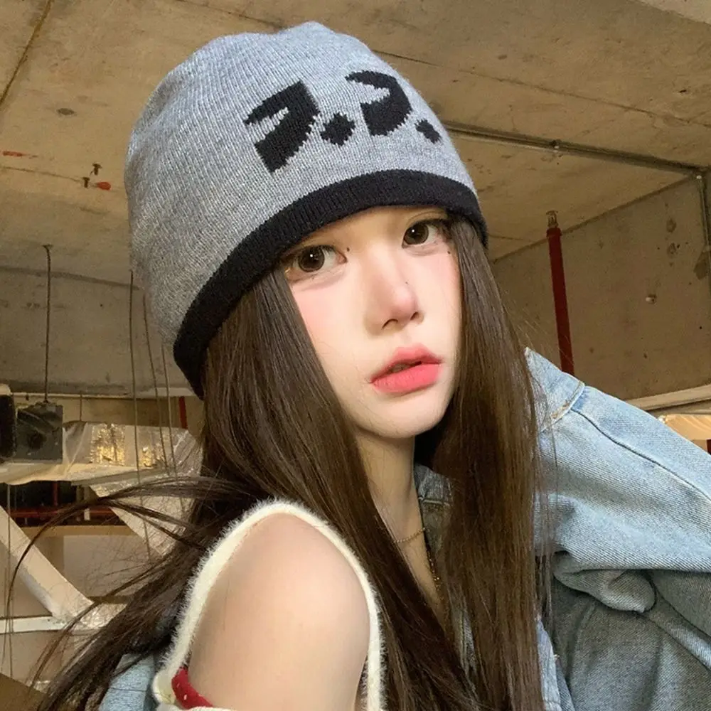 Casual Cartoon Face Design Knitted Beanie Hat Warm Thermal Fall Winter Skull Cap One Size 55-58CM Streetwear Beanie Street Wear