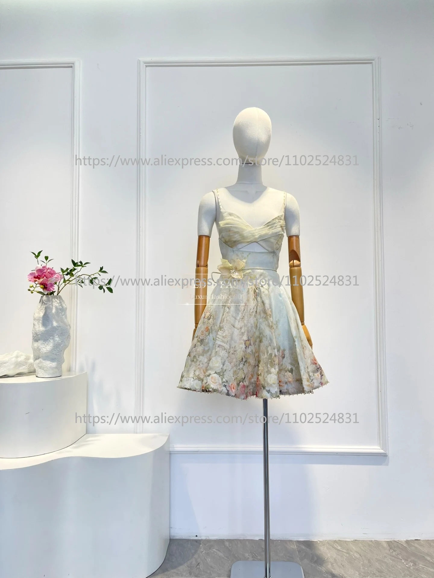 

Blue Sleeveless Floral Print Ruffles Frilled Midi Dress 2026 New Design