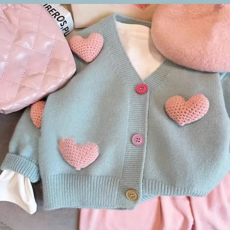 Children\'s Sweater Korean Baby Kids Clothing Autumn Girls\' Knitted Cardigan Three Dimensional Love Sweater Coat