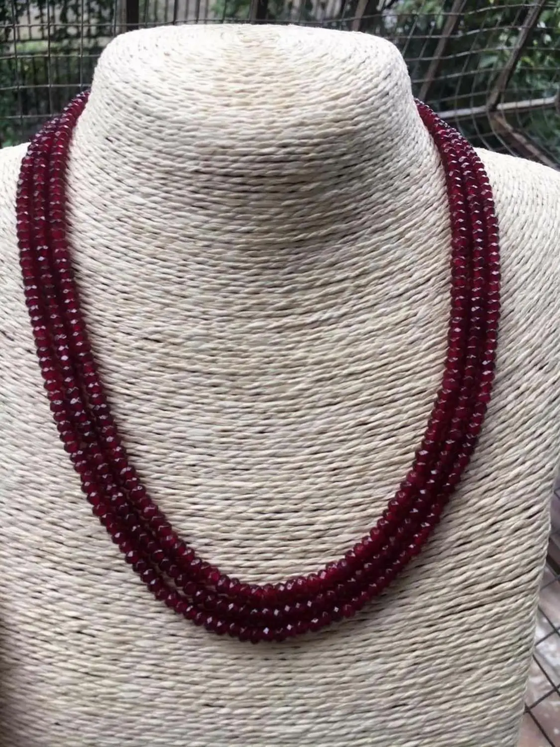 

GENUINE TOP NATURAL 3 Rows 2X4mm FACETED RED RUBY BEADS NECKLACE 18-20''