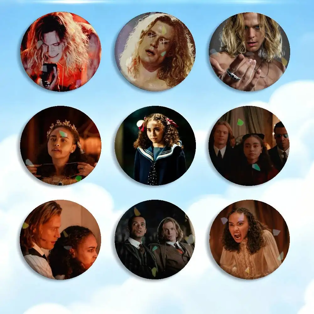 COOL Interview with the V-Vampire Film   Badges Creative Tinplate Button PinsBrooch Badge Clothes Backpack