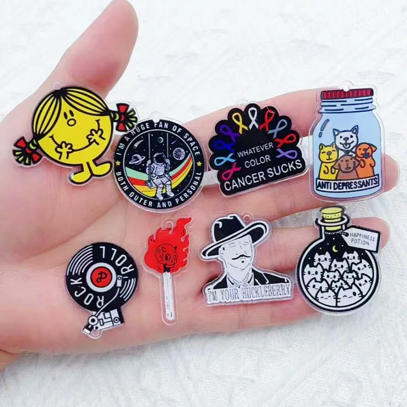 AliExpress – 10pcs Halloween cartoon character charm creative acrylic pendant keychain necklace jewelry DIY ornaments hanging accessories