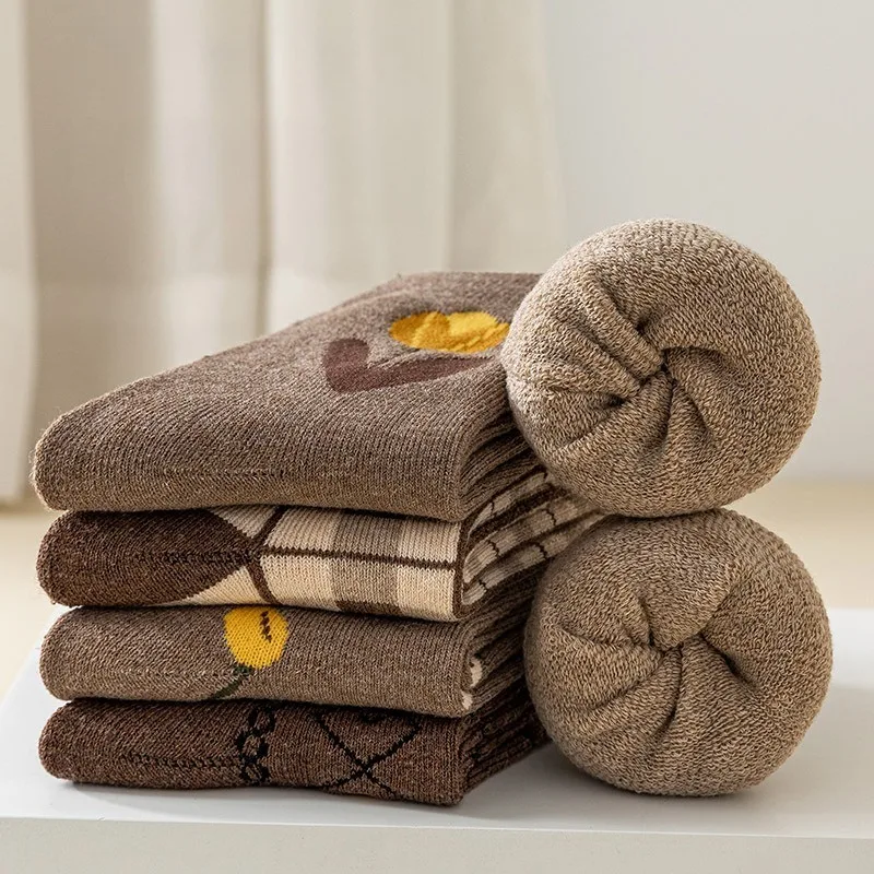 5 pares 2025 calcetines gruesos de punto a media pantorrilla para mujer calcetines cálidos con agarre de estilo Vintage Otoño Invierno chica escuela calcetines calientes mujer al por mayor