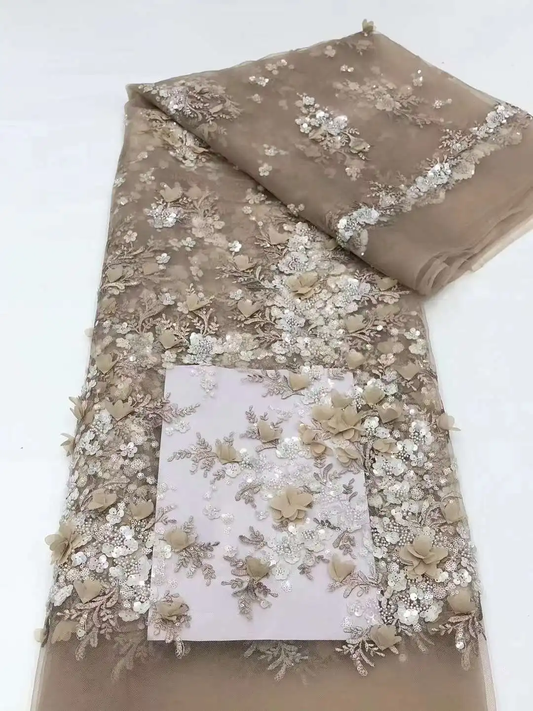 Bordado 3D flores tule com miçangas de lantejoulas artesanais nigerianas, tecidos de renda para vestidos de casamento, mais recente Haute Couture, miçangas, 2024