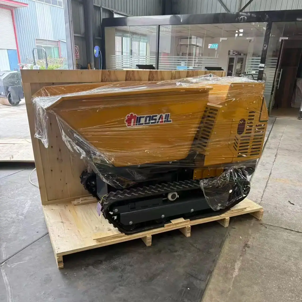 

Free delivery, fully automatic manual small agricultural tracked handling vehicle, hydraulic dump truck, all terrain small dump