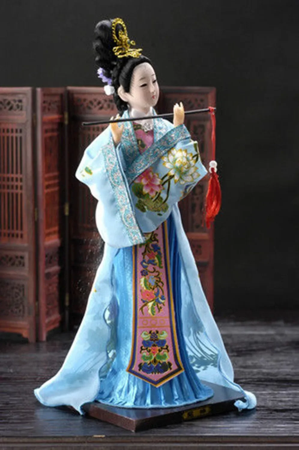 Exquisite Broider Doll,Chinese Old style figurine China doll girl statue